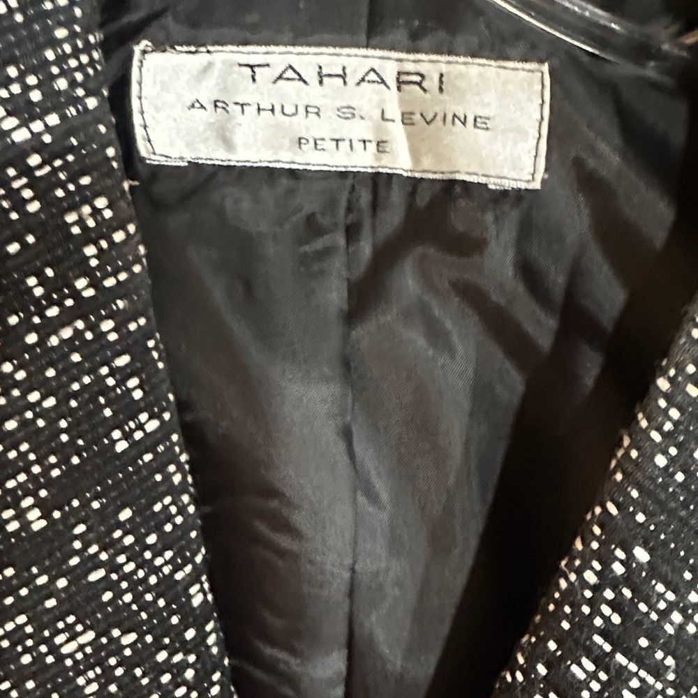 Tahari ASL Women's Black/White 2 PC Skirt Suit Size 14P - Picture 14 of 14
